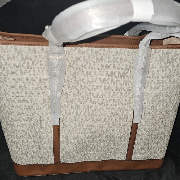 Michael Kors Cream Logo-Print Tote with Brown Trim - Picture 5 of 8